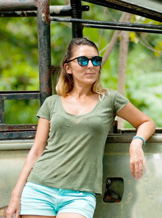 Home 1 traveller free img